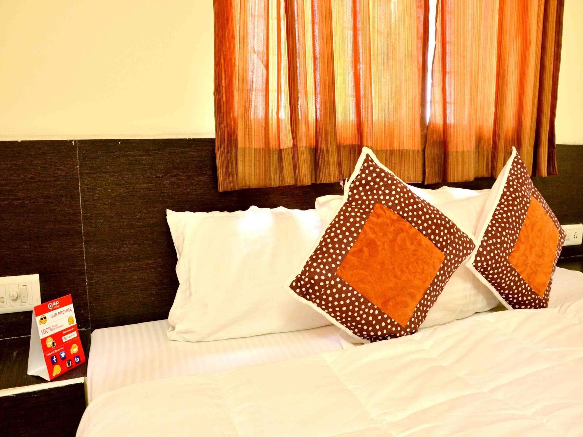Hotel Vijay Nagar อินดอร์ ภายนอก รูปภาพ